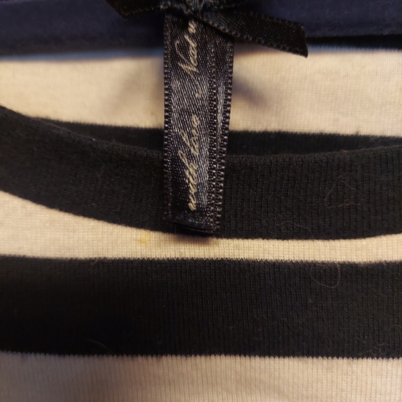 Next in Love blk/white stripe top with blue sequin heart med - Picture 3 of 4